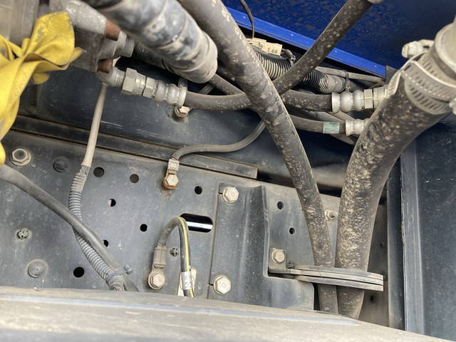 いすゞエルフ高所作業車小型（2t・3t）[写真23]