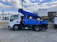 いすゞエルフ高所作業車小型（2t・3t）[写真05]