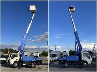 いすゞエルフ高所作業車小型（2t・3t）[写真07]