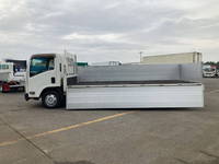 いすゞエルフアルミブロック小型（2t・3t）[写真12]