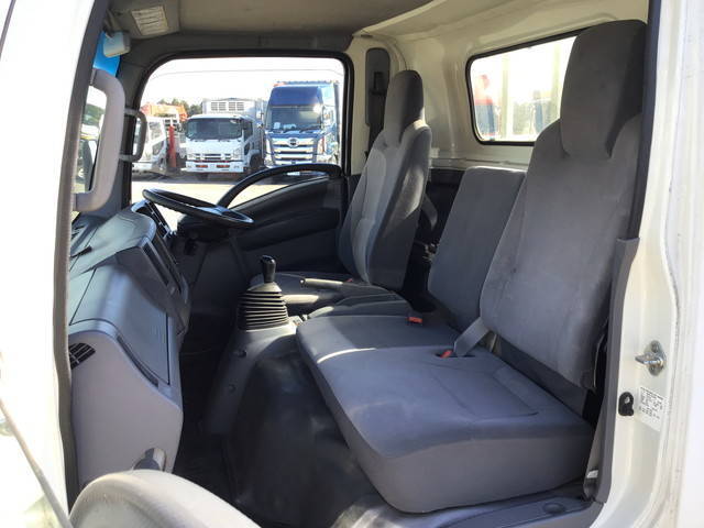 いすゞエルフアルミブロック小型（2t・3t）[写真26]