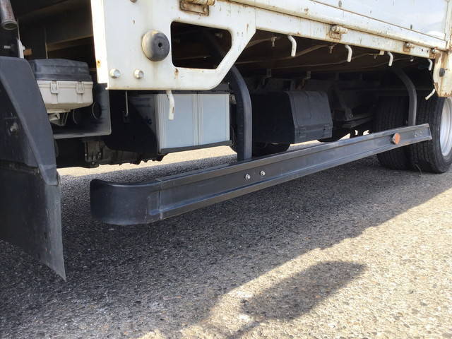 いすゞエルフ平ボディ小型（2t・3t）[写真16]