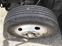 いすゞエルフ平ボディ小型（2t・3t）[写真17]