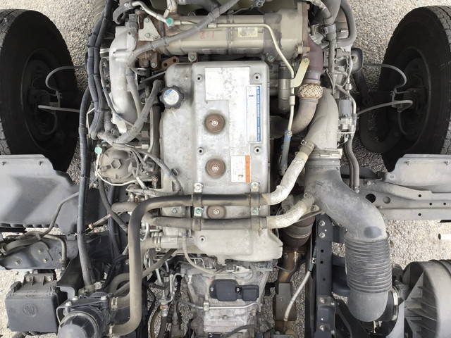 日野レンジャー冷凍車（冷蔵車）中型（4t）[写真24]