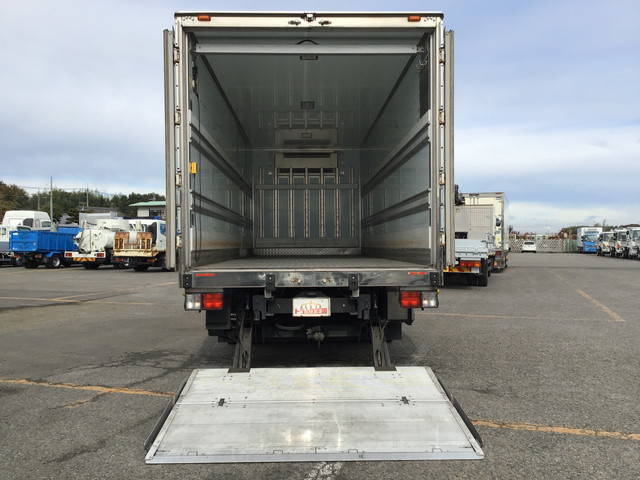 日野レンジャー冷凍車（冷蔵車）中型（4t）[写真09]