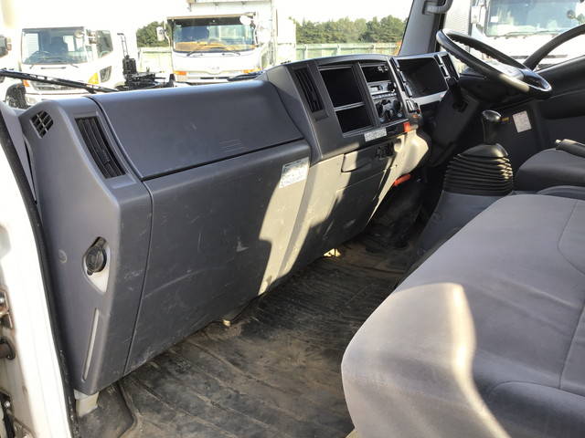 いすゞエルフクレーン6段小型（2t・3t）[写真33]