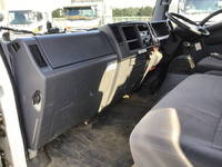 いすゞエルフクレーン6段小型（2t・3t）[写真33]