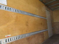 いすゞエルフアルミバン小型（2t・3t）[写真12]