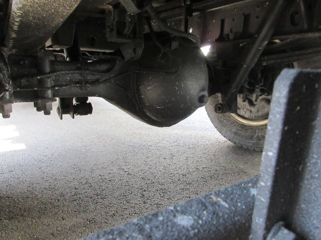 いすゞエルフアルミバン小型（2t・3t）[写真15]