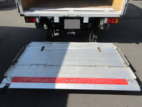 いすゞエルフアルミバン小型（2t・3t）[写真16]