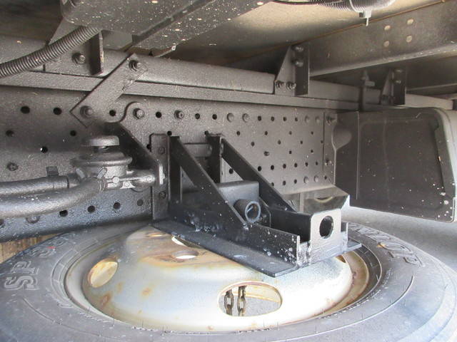 いすゞエルフアルミバン小型（2t・3t）[写真07]