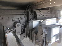 いすゞエルフアルミバン小型（2t・3t）[写真08]