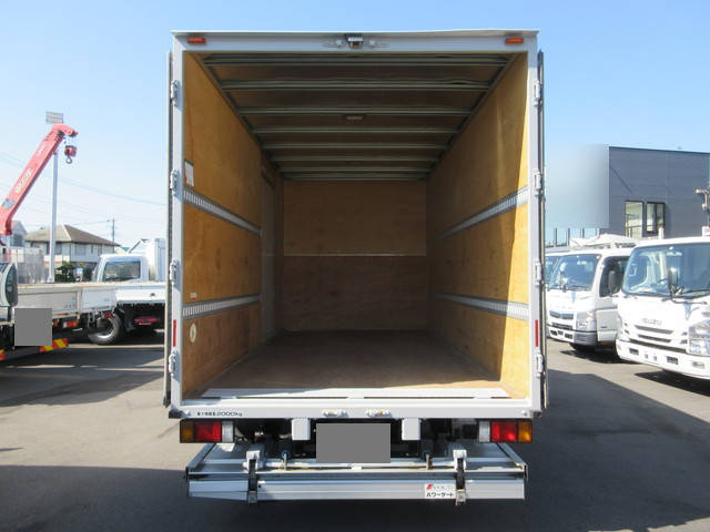 いすゞエルフアルミバン小型（2t・3t）[写真09]