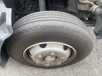 三菱ふそうキャンター平ボディ小型（2t・3t）[写真10]