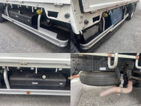 三菱ふそうキャンター平ボディ小型（2t・3t）[写真13]