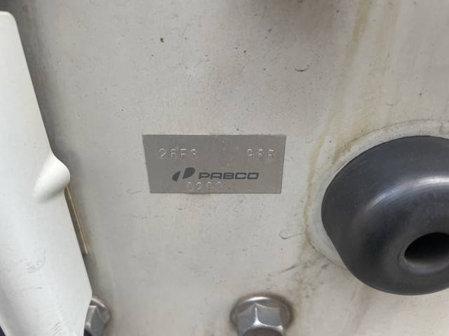 三菱ふそうキャンター平ボディ小型（2t・3t）[写真08]