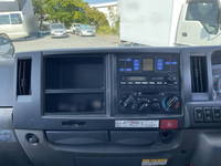 いすゞエルフ冷凍車（冷蔵車）小型（2t・3t）[写真37]