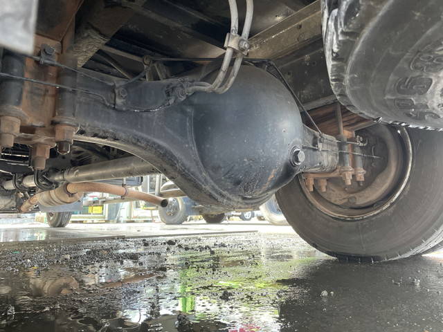 三菱ふそうファイター冷蔵冷凍ウイング中型（4t）[写真21]