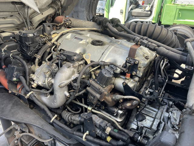 三菱ふそうファイター冷蔵冷凍ウイング中型（4t）[写真22]