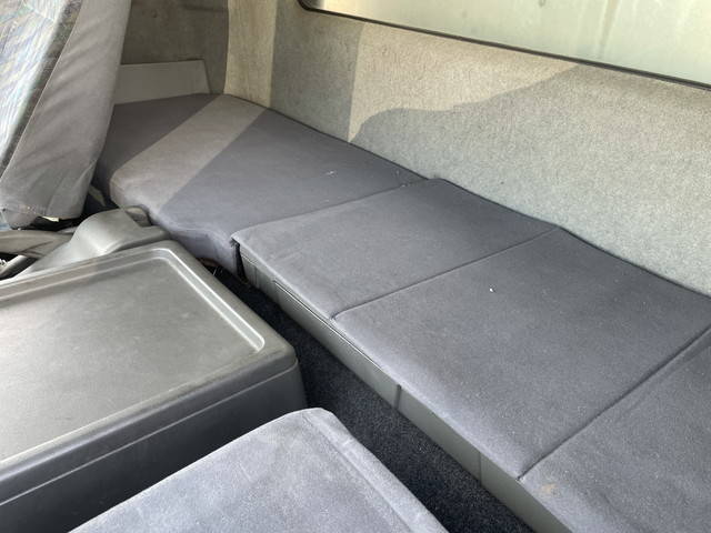 三菱ふそうファイター冷蔵冷凍ウイング中型（4t）[写真29]