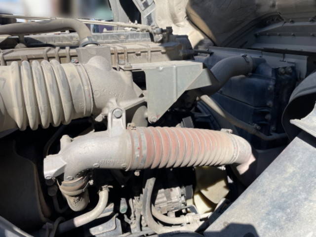 三菱ふそうスーパーグレートダンプ大型（10t）[写真18]