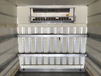 UDトラックスコンドル冷凍車（冷蔵車）中型（4t）[写真13]