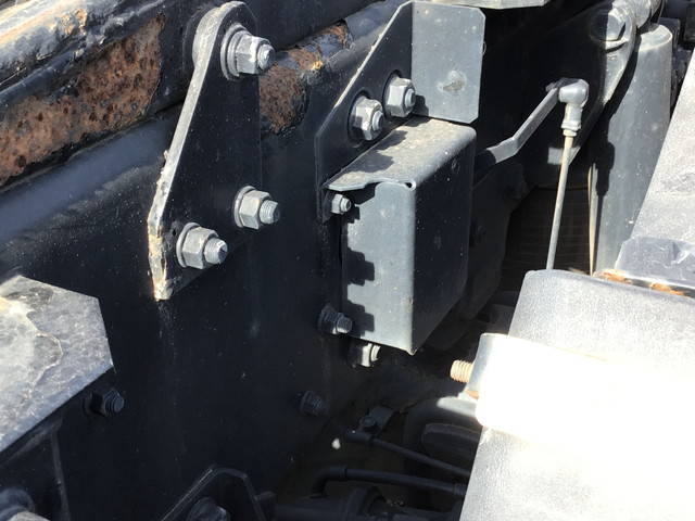 三菱ふそうスーパーグレートトレーラーヘッド（トラクターヘッド）大型（10t）[写真15]