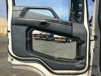 三菱ふそうスーパーグレートトレーラーヘッド（トラクターヘッド）大型（10t）[写真27]