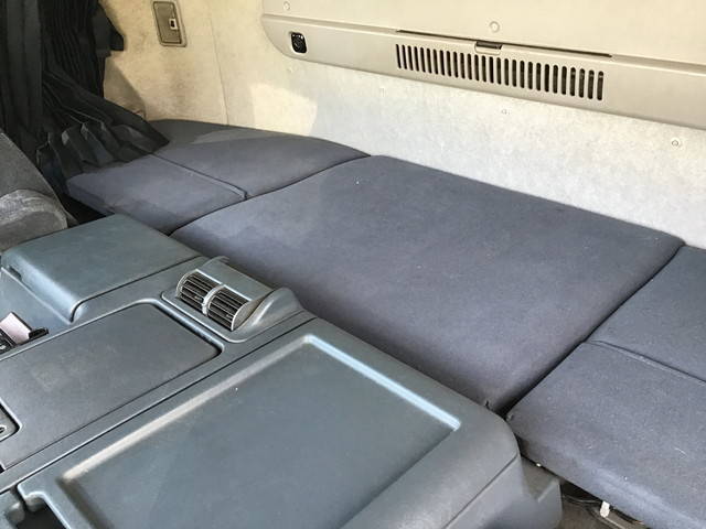 三菱ふそうスーパーグレートトレーラーヘッド（トラクターヘッド）大型（10t）[写真36]