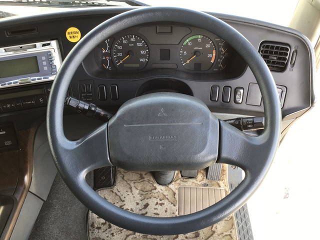 三菱ふそうスーパーグレートトレーラーヘッド（トラクターヘッド）大型（10t）[写真37]