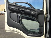 日野レンジャーアルミバン中型（4t）[写真26]