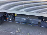 三菱ふそうキャンターアルミバン小型（2t・3t）[写真19]