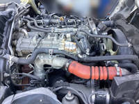 三菱ふそうキャンターアルミバン小型（2t・3t）[写真25]