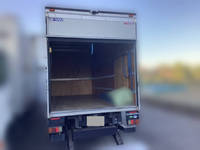 三菱ふそうキャンターアルミバン小型（2t・3t）[写真09]