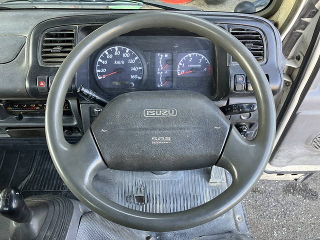 いすゞエルフ平ボディ小型（2t・3t）[写真36]