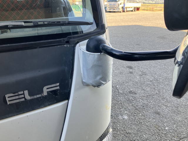 いすゞエルフ平ボディ小型（2t・3t）[写真39]