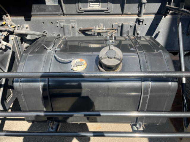 いすゞギガコンテナ専用車大型（10t）[写真15]