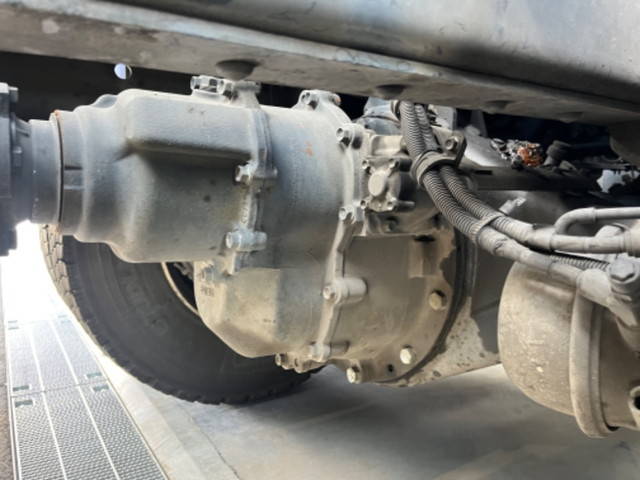 いすゞギガコンテナ専用車大型（10t）[写真22]