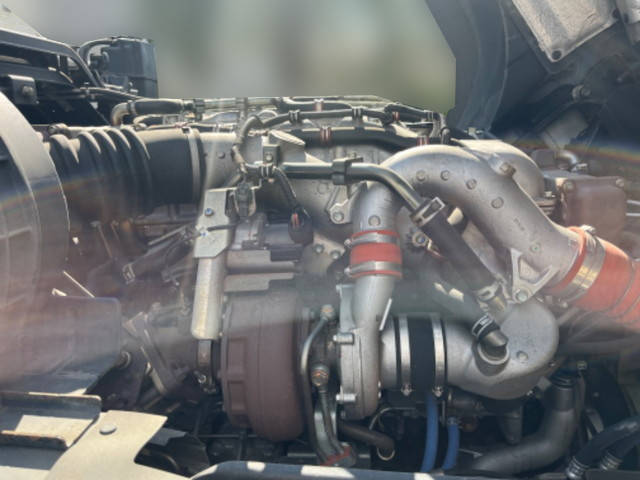 いすゞギガコンテナ専用車大型（10t）[写真25]