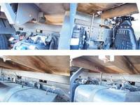 三菱ふそうキャンター平ボディ小型（2t・3t）[写真11]