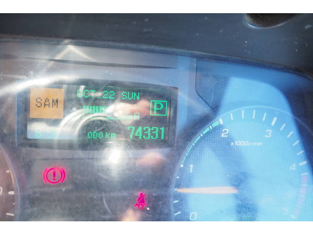 三菱ふそうキャンター平ボディ小型（2t・3t）[写真37]