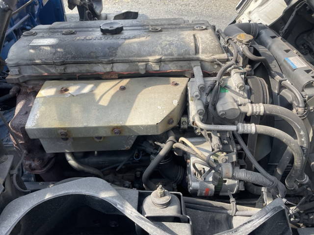 三菱ふそうキャンタークレーン3段小型（2t・3t）[写真26]