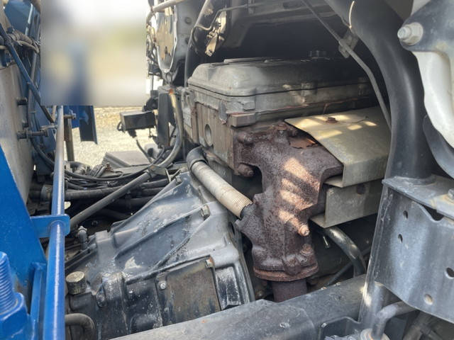 三菱ふそうキャンタークレーン3段小型（2t・3t）[写真27]