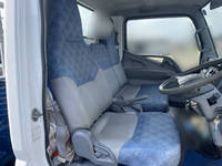 三菱ふそうキャンタークレーン3段小型（2t・3t）[写真34]