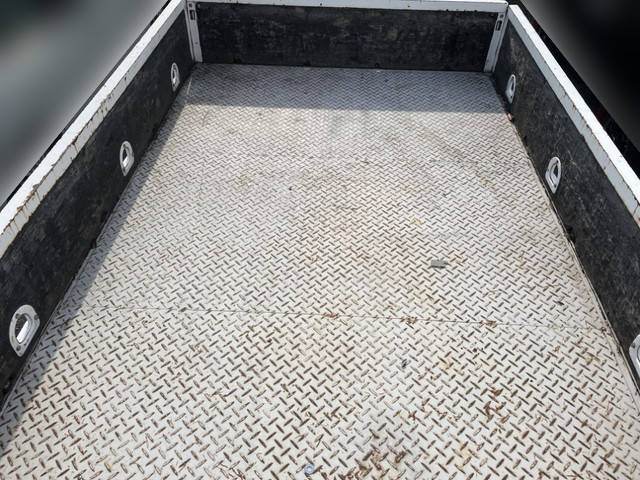 三菱ふそうキャンタークレーン3段小型（2t・3t）[写真07]