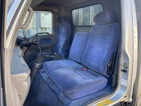 いすゞエルフアルミブロック小型（2t・3t）[写真32]