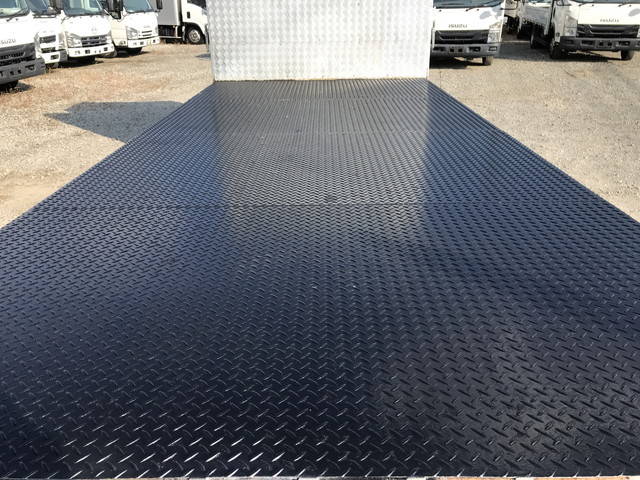 いすゞエルフアルミブロック小型（2t・3t）[写真09]