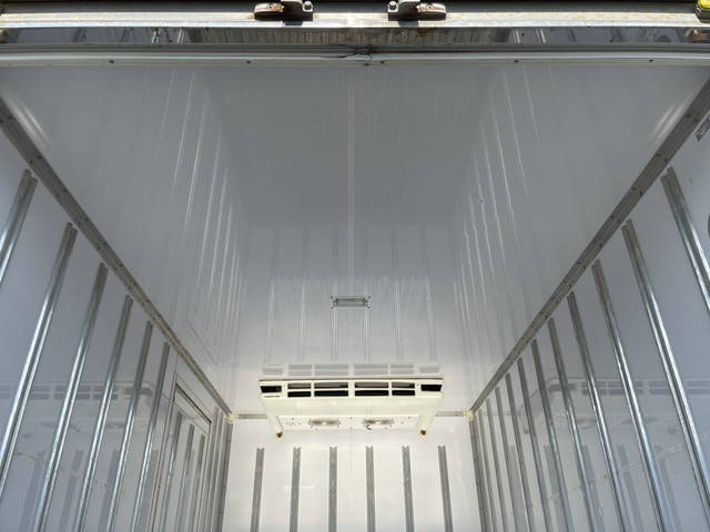 マツダタイタン冷凍車（冷蔵車）小型（2t・3t）[写真13]