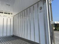 マツダタイタン冷凍車（冷蔵車）小型（2t・3t）[写真15]