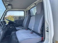 マツダタイタン冷凍車（冷蔵車）小型（2t・3t）[写真31]